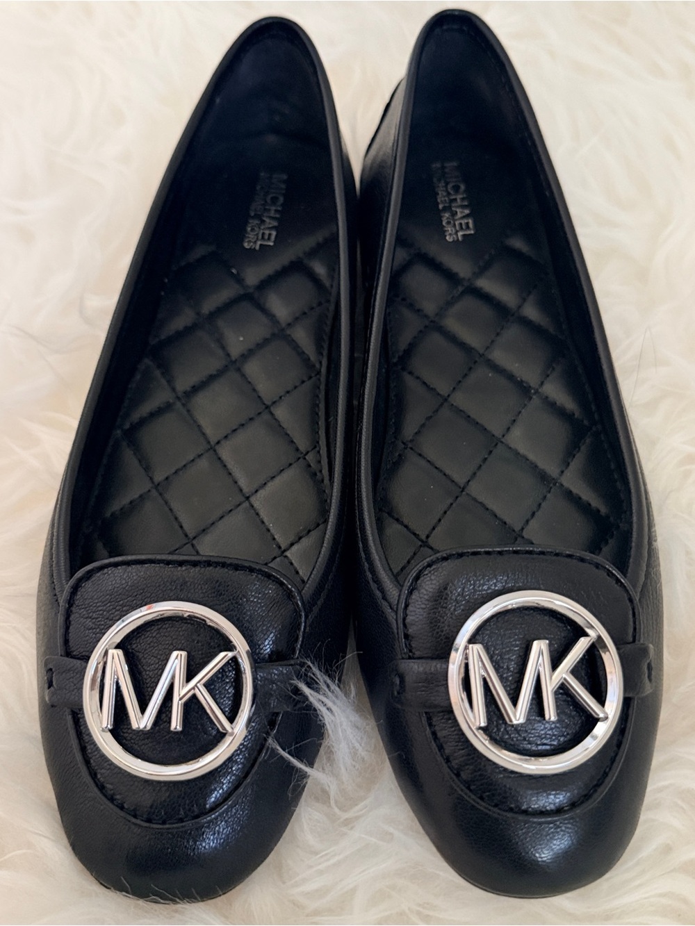 Michael Kors Lillie Moccasin Silver Logo Flats